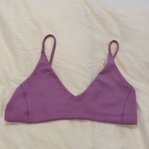 Left On Friday | Sunday Top - Lilac | size medium
